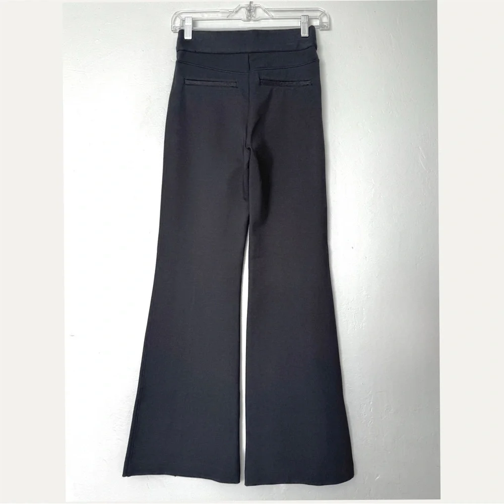 SPANXsmooth Black PerfectFit Ponte High Rise Flared Leg Pants Size XS/PT (NWOT) - Picture 2 of 10